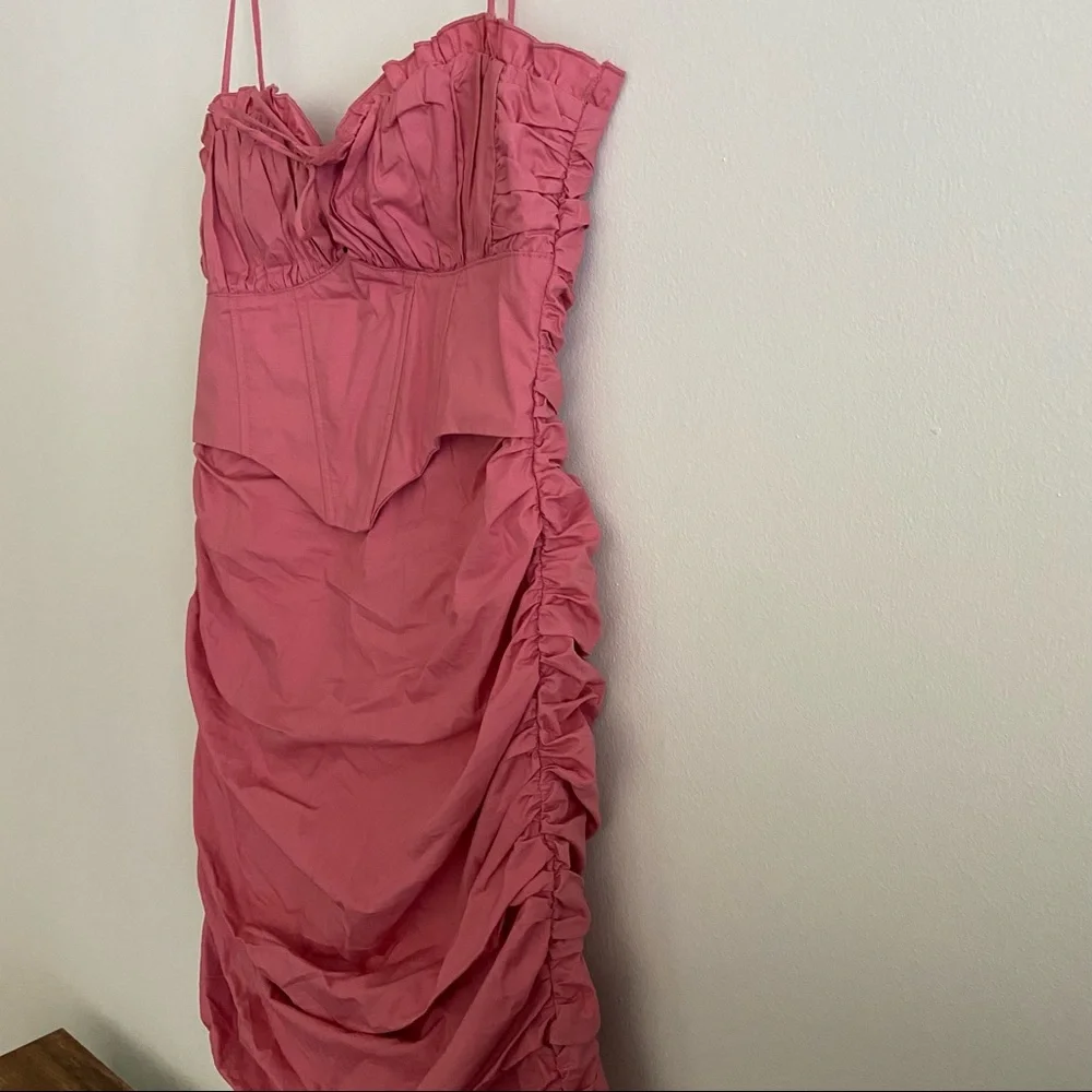 HOST PICK 🎉NWT White Fox Boutique Not Too Far Coral Mini Dress - Picture 5 of 12